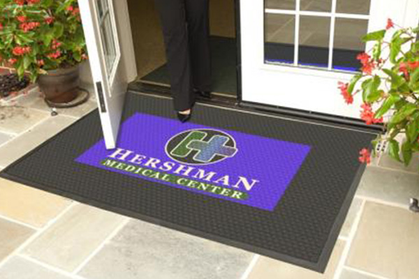 ProScrape Impressions nitrile rubber logo mat